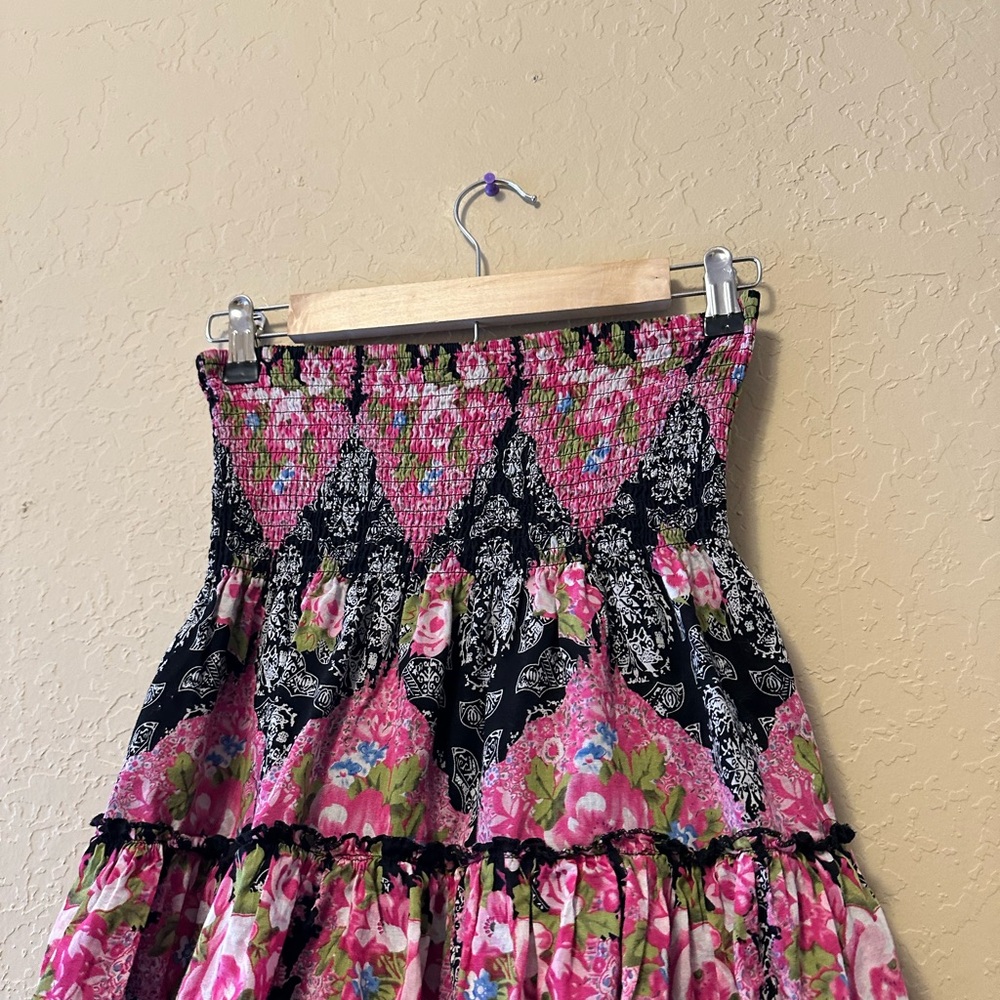 Lapis Anthropologie Dress Tube Strapless
Boho Pink & Black Floral with Laces - Picture 8 of 10